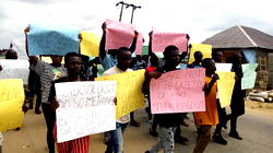 Kerebiri-Mein Kingdom protest, appeals to Okowa for staff of office