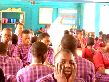 MBS 2022: Nigerian journalist celebrates with blind kids, donates educational materials