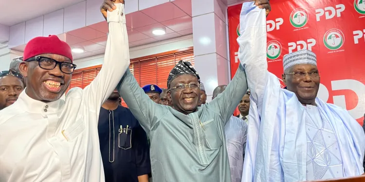 2023: C’River group drums support for Atiku, Okowa