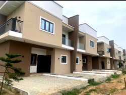 4Point fulfils promise, allocates Duplexes to Customers at Rose Gardens Magboro