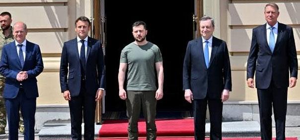  ‘Ukraine must resist and win’ – Macron says as European leaders meet Zelensky