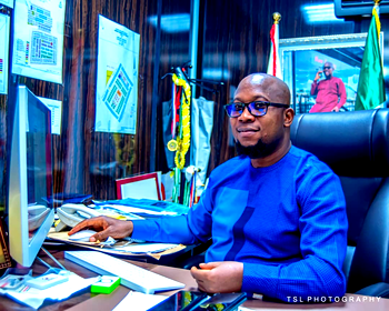 Comedian Washington extols Seman Global boss as he marks birthday