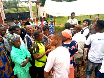 Ikere-Ekiti voters decry non inclusion of stamp pads in election materials