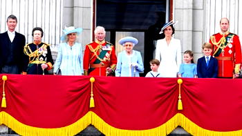 PHOTO: Meghan Markle, Prince Harry absent as Royal Family poses on balcony