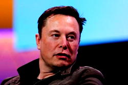 Elon Musk pulls out of $44 billion Twitter deal 