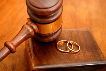 Woman returns N100,000 dowry, as one-month marriage collapses