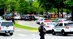 US: 6 dead, 24 injured in mass shooting at July 4 Independence Day parade in Chicago