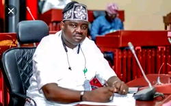 Oyo lawmaker buried as Makinde, colleagues pay tributes