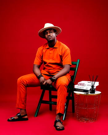 Oba Lurge signs with Universal Music; to work with Jadakiss, Joeboy, others