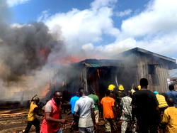 Fire guts Okobaba plank market in Lagos again [Photos]