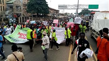 ‘Angry Nigerian women’ storm national collation centre, protest election results in Abuja