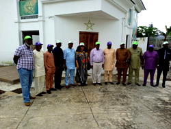 UNN staff club honours APGA Presidential candidate, assures him of support for 2023