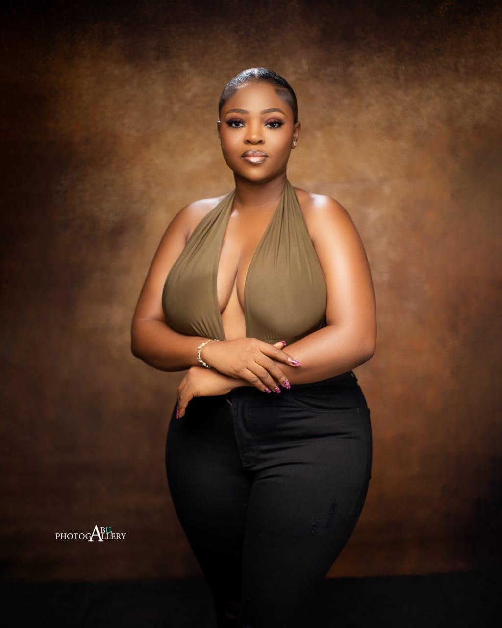 Sefi Oma, Plus Size Model Sends Message Of Hope To Overweight