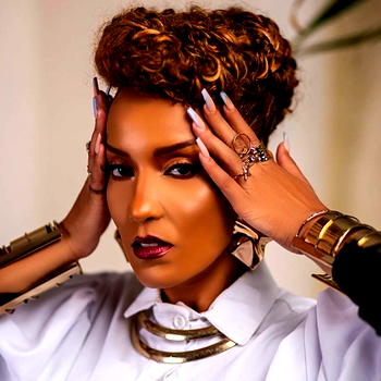 My relationship with Basketmouth —Music star, Lisa Viola