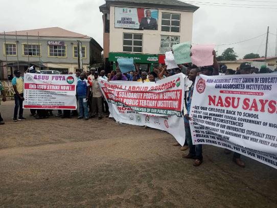 Photos: Protests Rock Different States In Nigeria, As Nlc Fulfils Promise