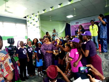 APWEN engages girls on sustainable building structure