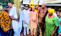 Eboigbe, supporters dump PDP for APC
