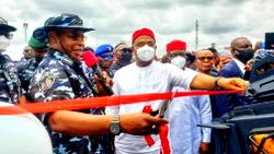 Gov Uzodimma reassures Imo residents of peace, security as IGP receives armored personnel carriers from imo govt