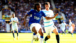 Iwobi impresses despite Everton’s loss to Chelsea