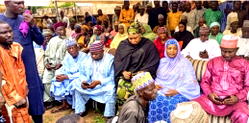 Kebbi APC welcomes 2512 decampees from PDP
