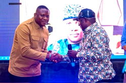 P-Clothing CEO, Akolo Ibuaka bags Fashion Designer of the Year award