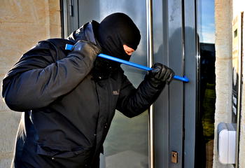 LAGOS: Rampaging burglars in renewed operations