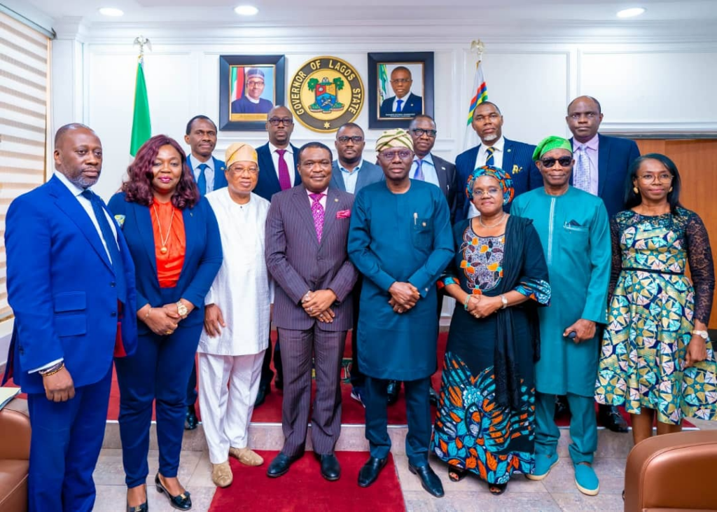 Partnership: Sanwo-Olu receives Lagos Odua investment coy share cert ...