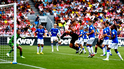 Alex Iwobi’s Everton denied first win by Brentford, Onyeka benched in 1-1 draw