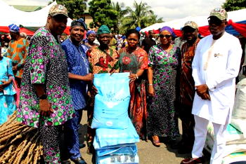 15,000 farmer’s households, 69 food markets to benefit in Lagos-Cares initiative