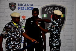 Police dismiss officer for searching commuter’s phone