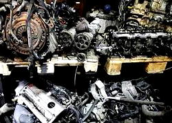 Motor spare parts dealers protest bad road in Benin
