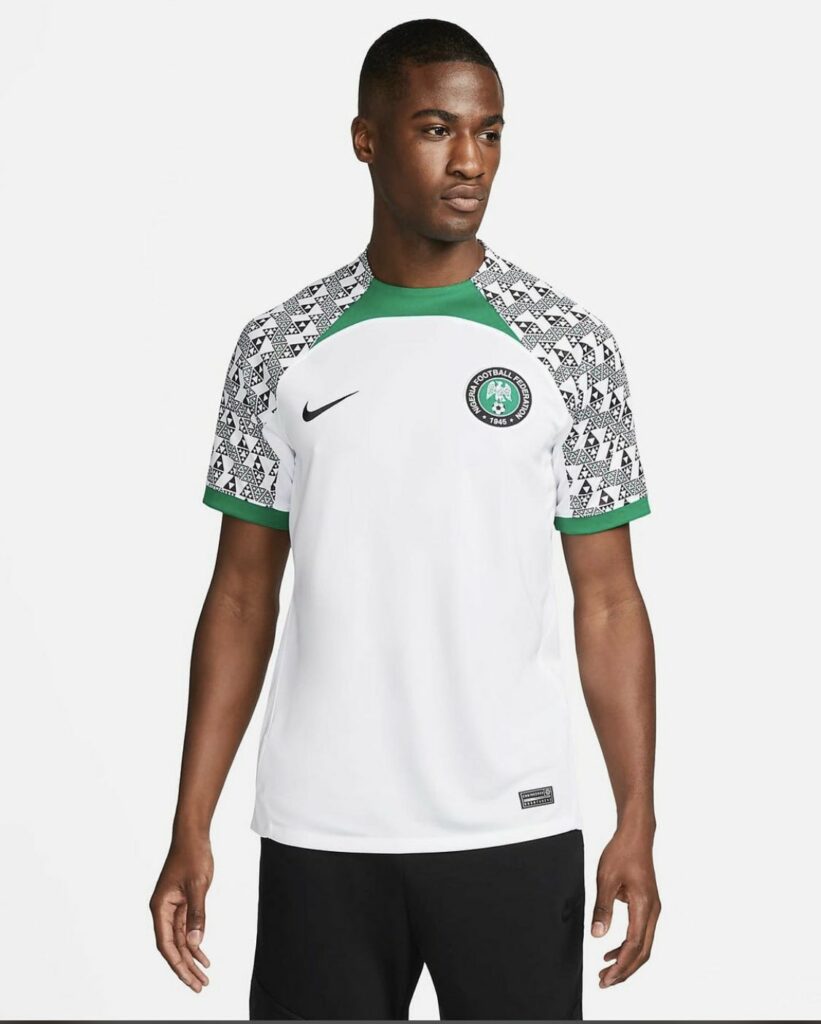 Nigerians applaud Nike as new Super Eagles jersey inspired by 'traditional  agbada' is unveiled (photos)