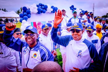 Insecurity: Buhari urges Nigerians to have faith in Armed Forces