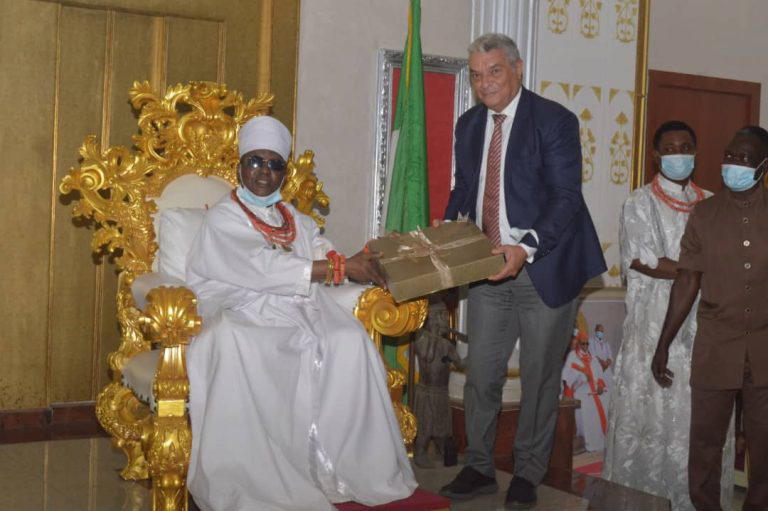Russian/Ukrainian conflict: Oba of Benin sues for global peace 
