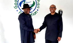 [Photos] Peter Obi visits Jonathan
