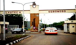 [Video] Drama as LAUTECH graduate visits school to return certificate, demand refund of fees
