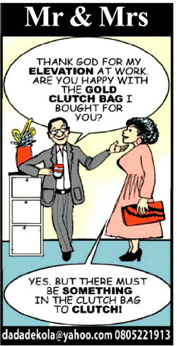 Mr & Mrs: Golden content in gold bag