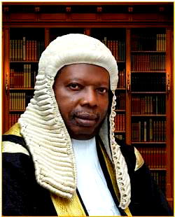N2.4b fraud: Court remands embattled Ogun Speaker, gets N300m bail