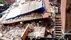 [Updated] Four rescued as 3-storey building collapses in Lagos