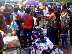 I-N-C-R-E-D-I-B-L-E: Economy pushes young ladies to bend-down select pants