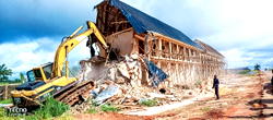 <sAnxiety as Edo government demolish buildings, recovers 1,229 hectares of land