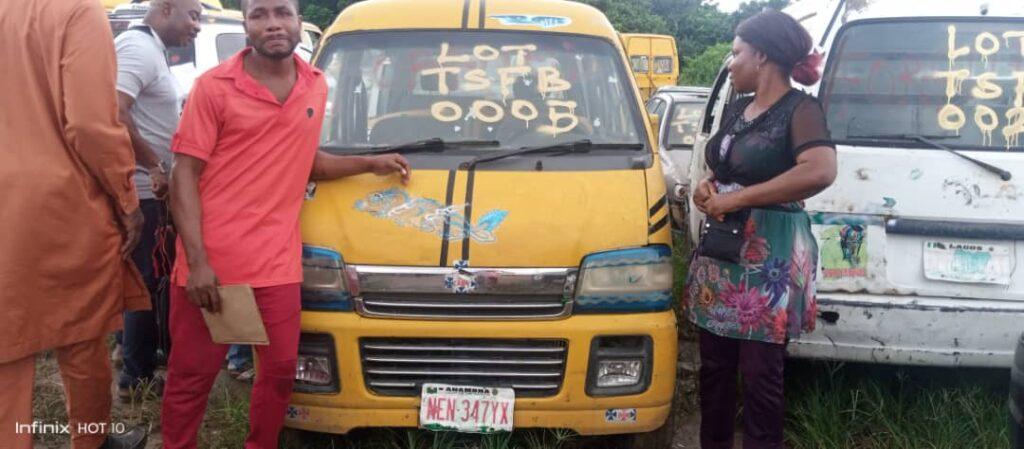 Auctioned vehicle: Mother, son receive over N1M 