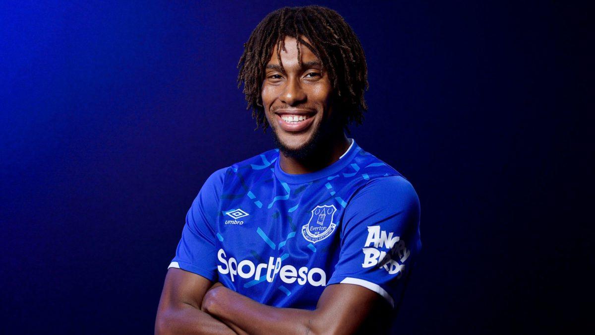 Fulham sign Alex Iwobi from Everton on transfer deadline day