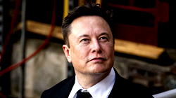 Elon Musk sets temporary reading limits on Twitter