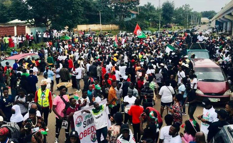 Videos] Thousands of supporters march for Peter Obi in Lagos - Vanguard News