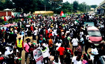 2023: Peter Obi supporters shutdown Asaba