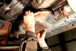 Panel beater allegedly steal customer’s vehicle catalytic converter worth N950,000