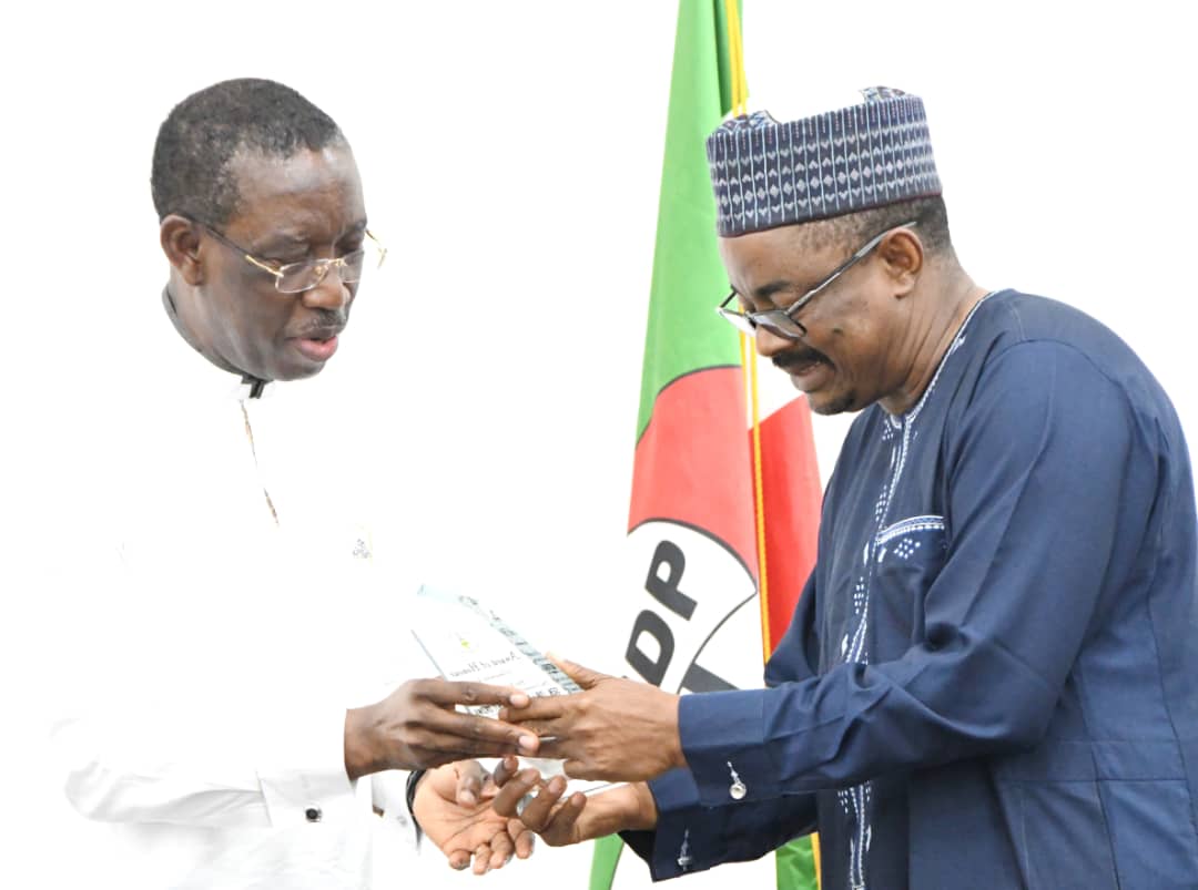 Okowa calls for improved conditions of service for healthcare professionals