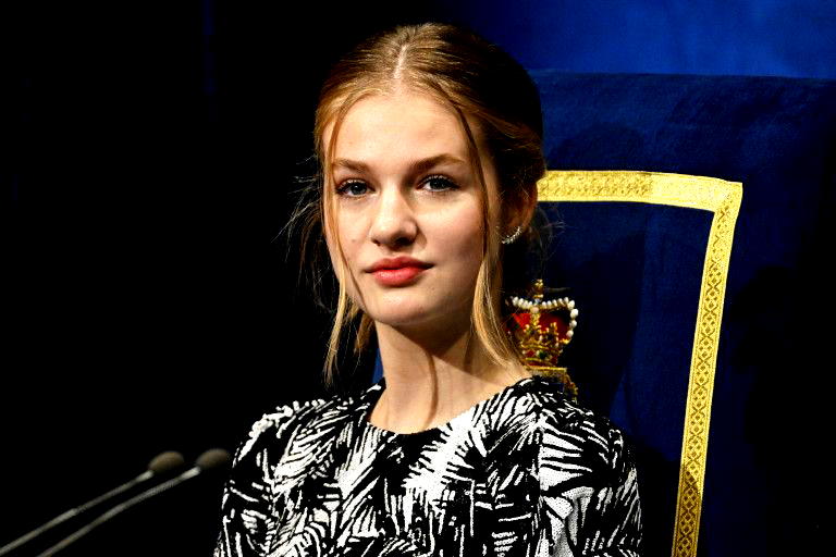 Crown Princess of Spain may be crushing on Barcelona's youngster Gavi ...