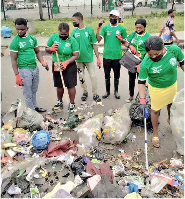 Group takes clean-up exercise, sensitisation to Ikorodu community ...